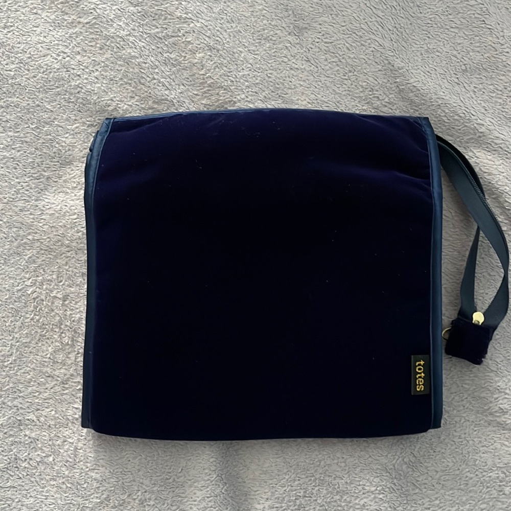 Expandable Clutch